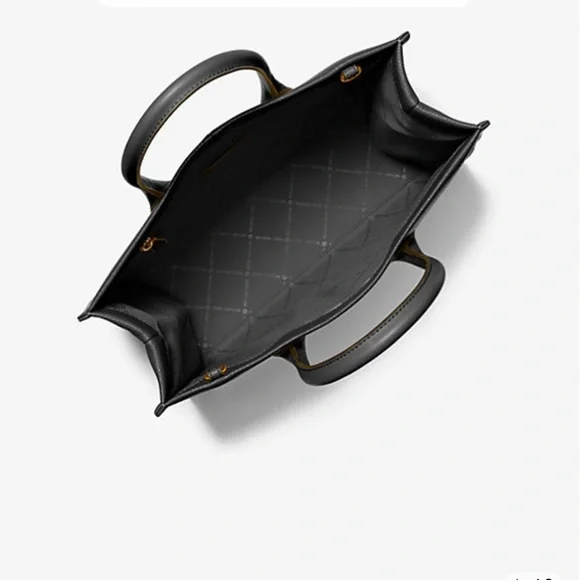 Michael Kors gorgeous handbag with Gold Accents and white logo medium size nwt - Picture 4 of 4